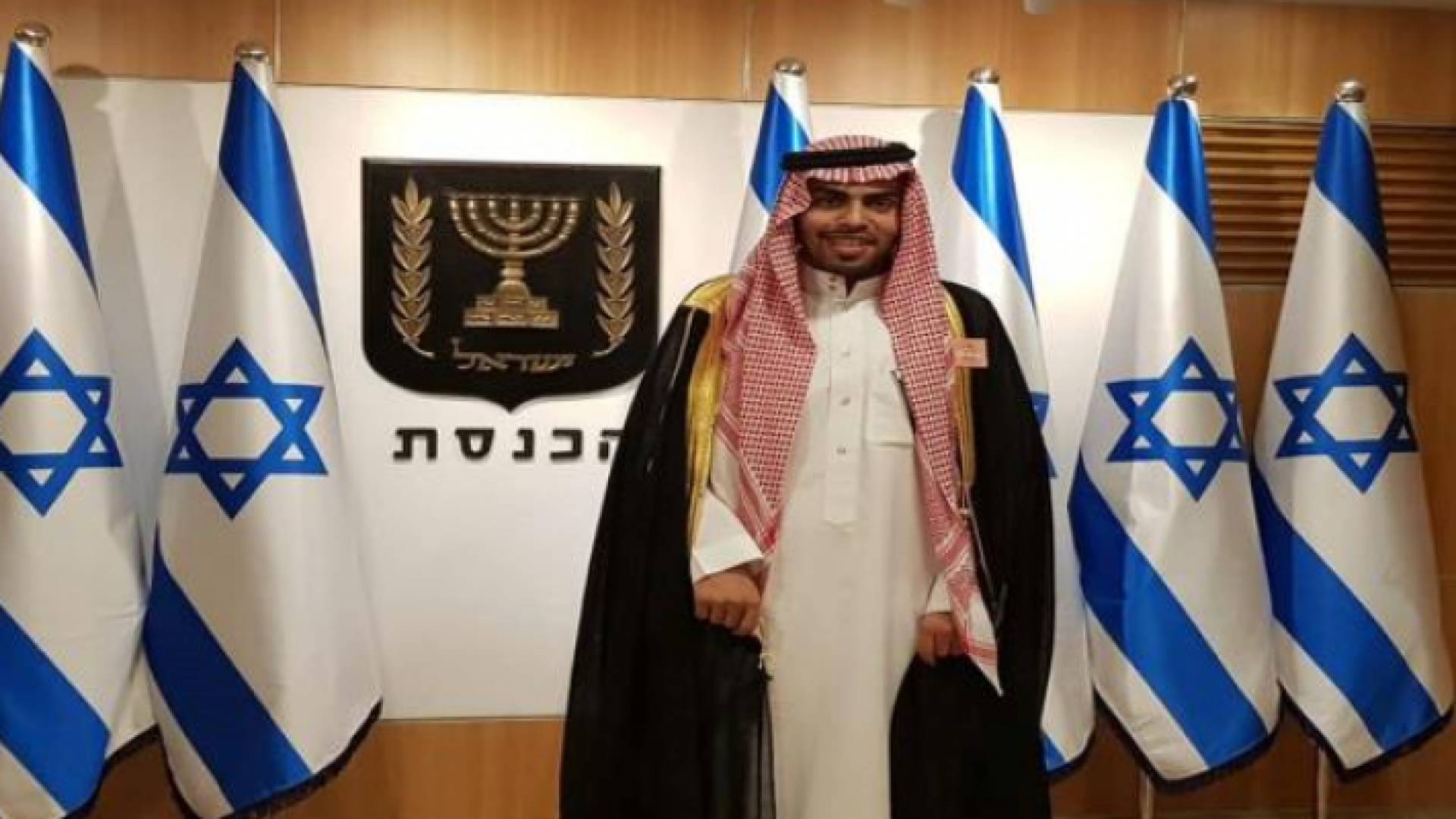 زار السعودي الأراضي المحتلة برفقة عدد من الإعلاميين والمدونين العرب