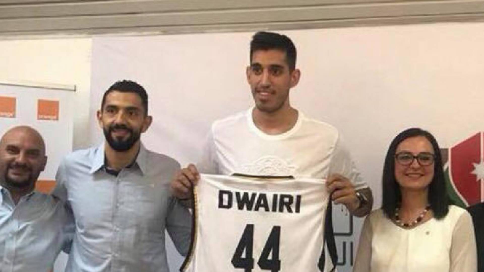 نجم المنتخب الوطني لكرة السلة احمد الدويري