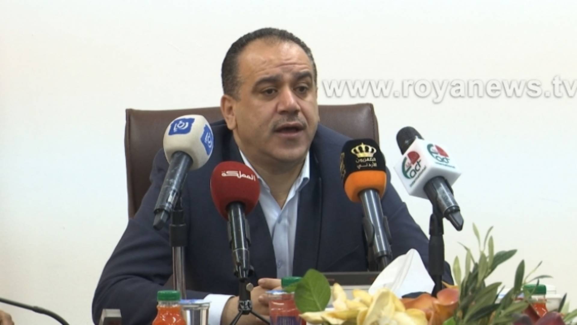 وزير الزراعة ووزير البيئة إبراهيم الشحاحدة