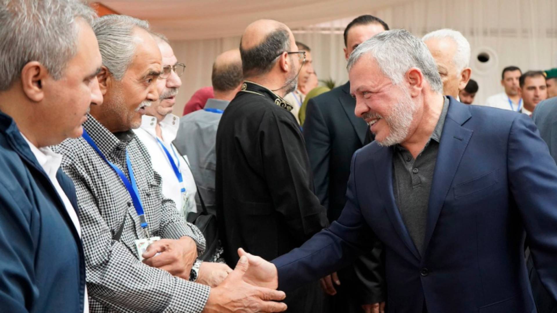 خلال التوديع