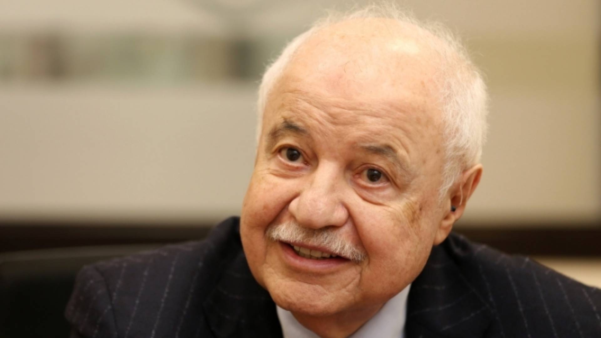 طلال أبو غزالة