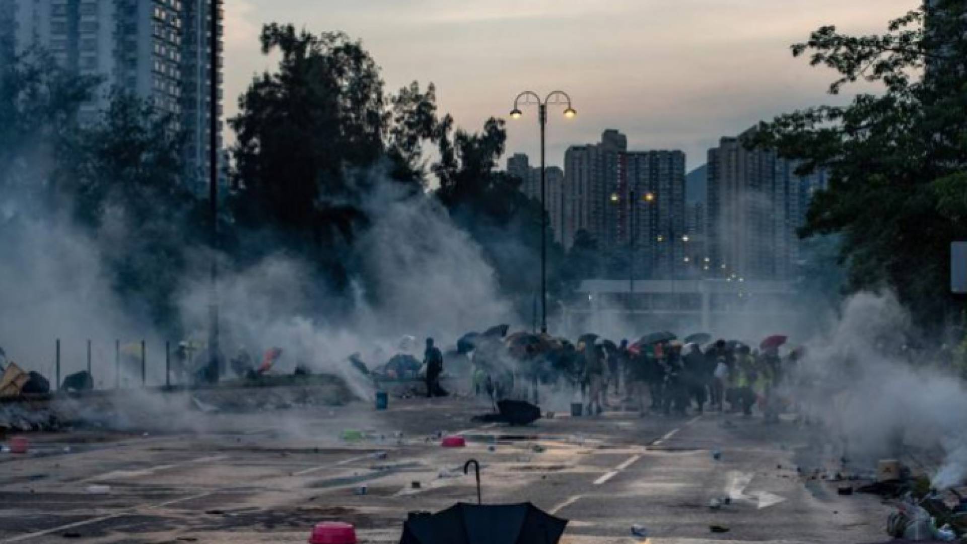 بكين تتوعد المتظاهرين "المجرمين" في هونغ كونغ