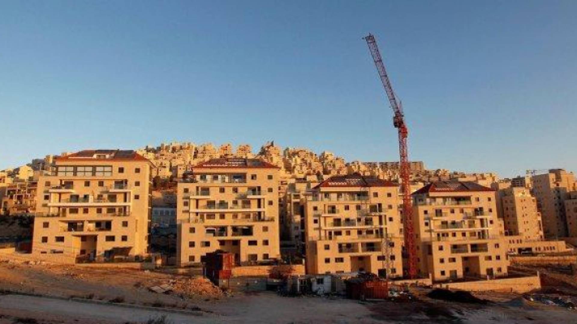 الاحتلال يوافق على خطط لبناء نحو 2300 وحدة استيطانية