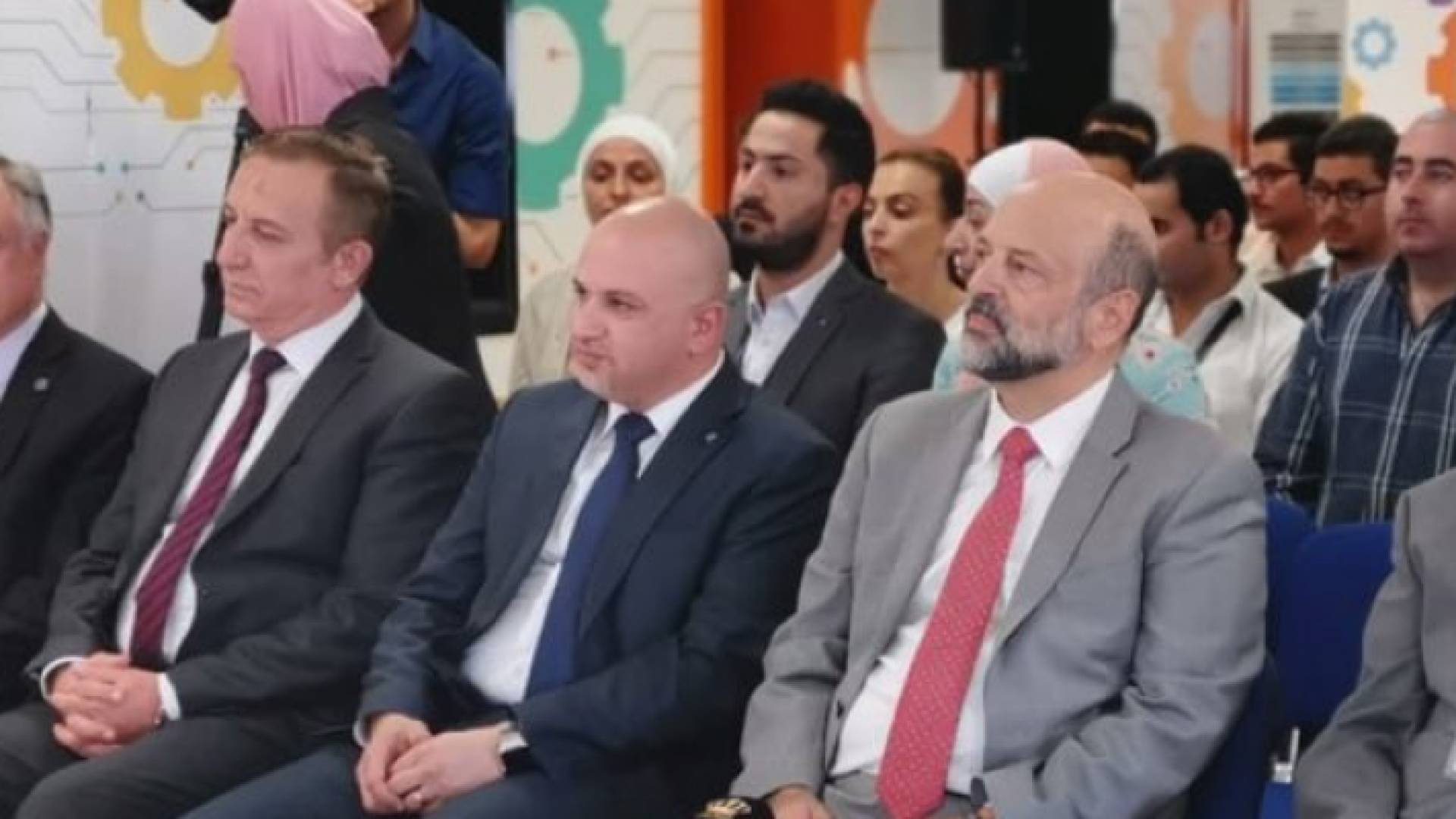 رئيس الوزراء الدكتور عمر الرزاز