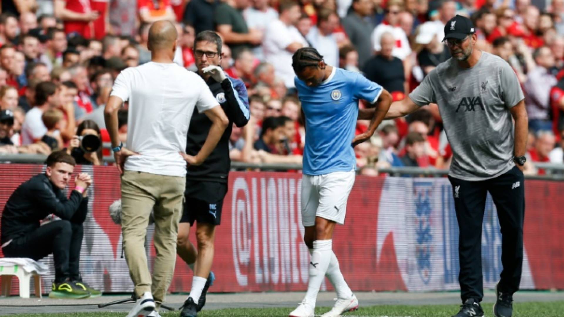 سيتي يؤكد إصابة سانيه في الركبة وعملية جراحية الأسبوع المقبل