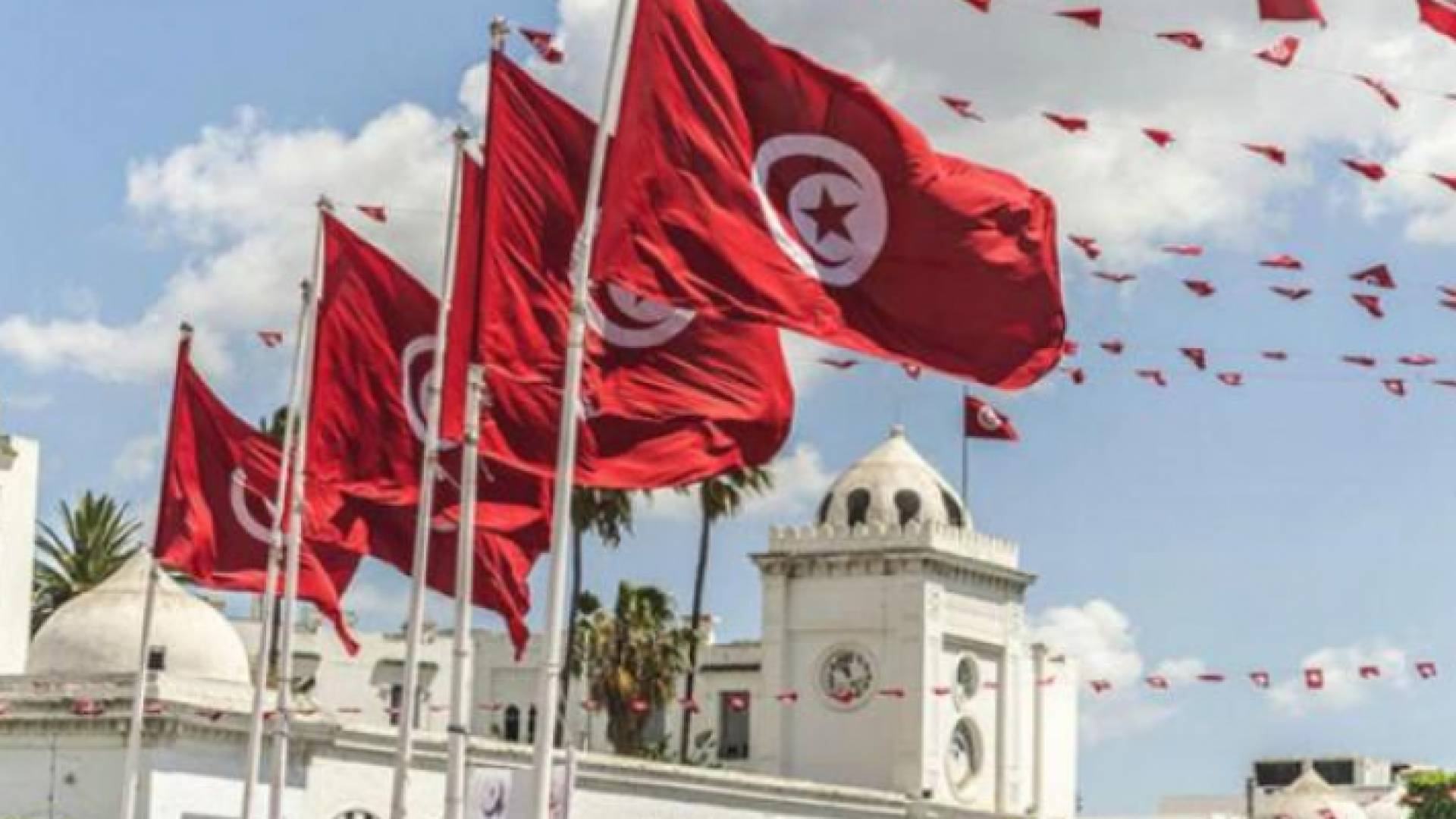 بقي ساعات قبل من إنتهاء مهلة تقديم الترشيحات