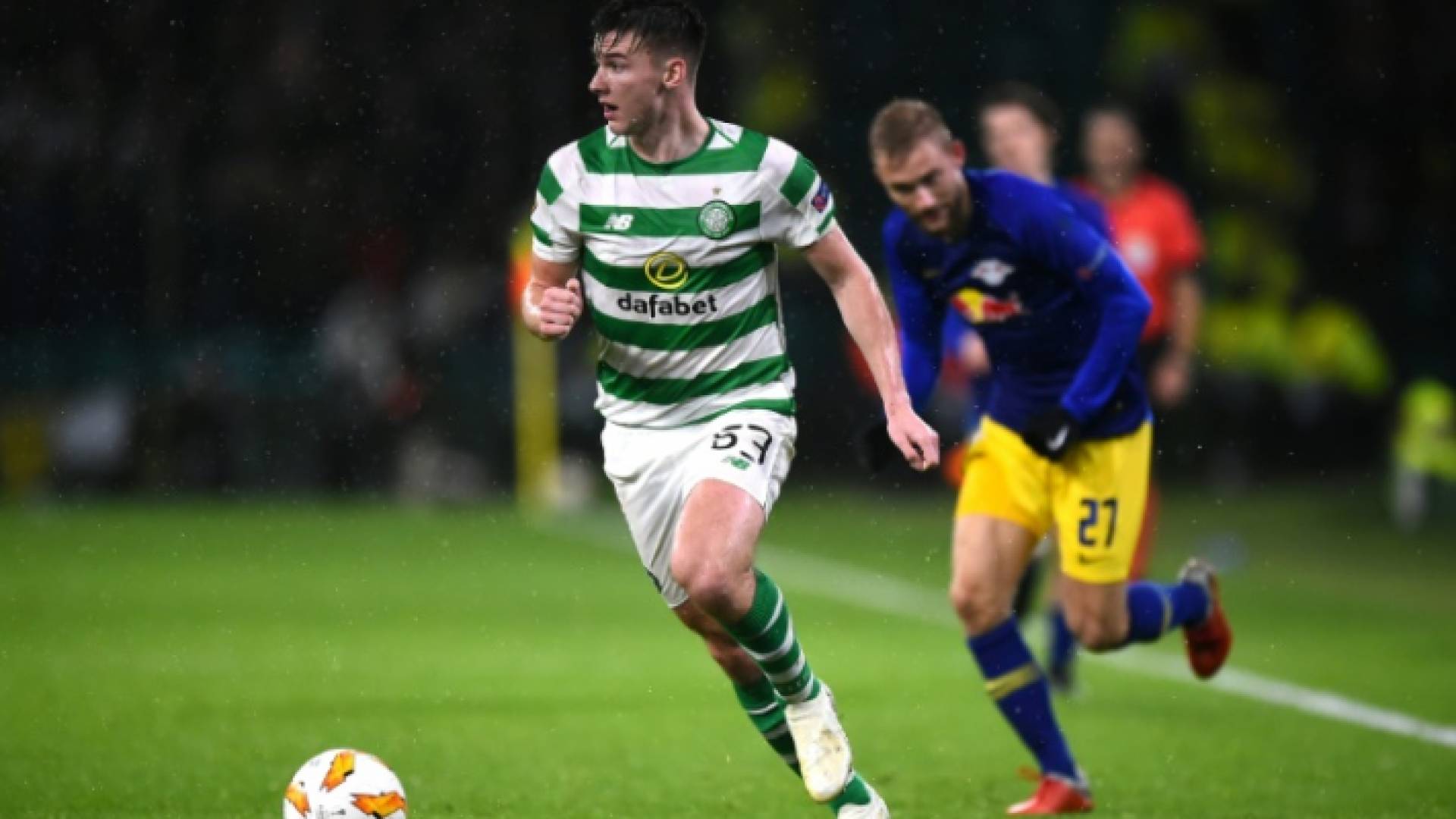 حسم أرسنال صفقة التعاقد مع الظهير الأيسر كيران تيرني قادما من سلتيك الاسكتلندي