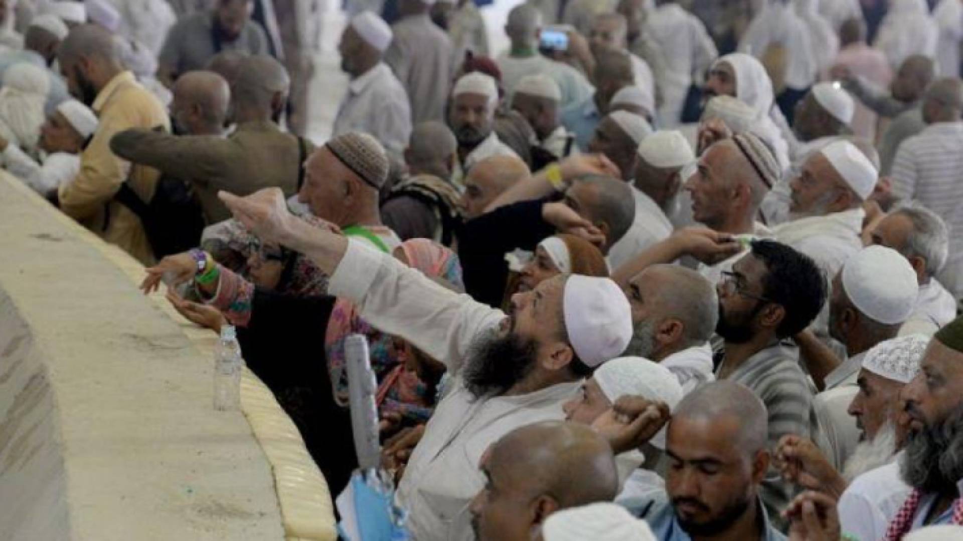 رمي الجمرات - ارشيفية