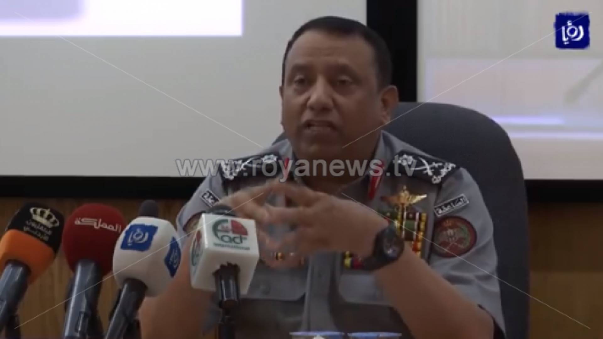 المدير العام لقوات الدرك اللواء الركن حسين الحواتمة