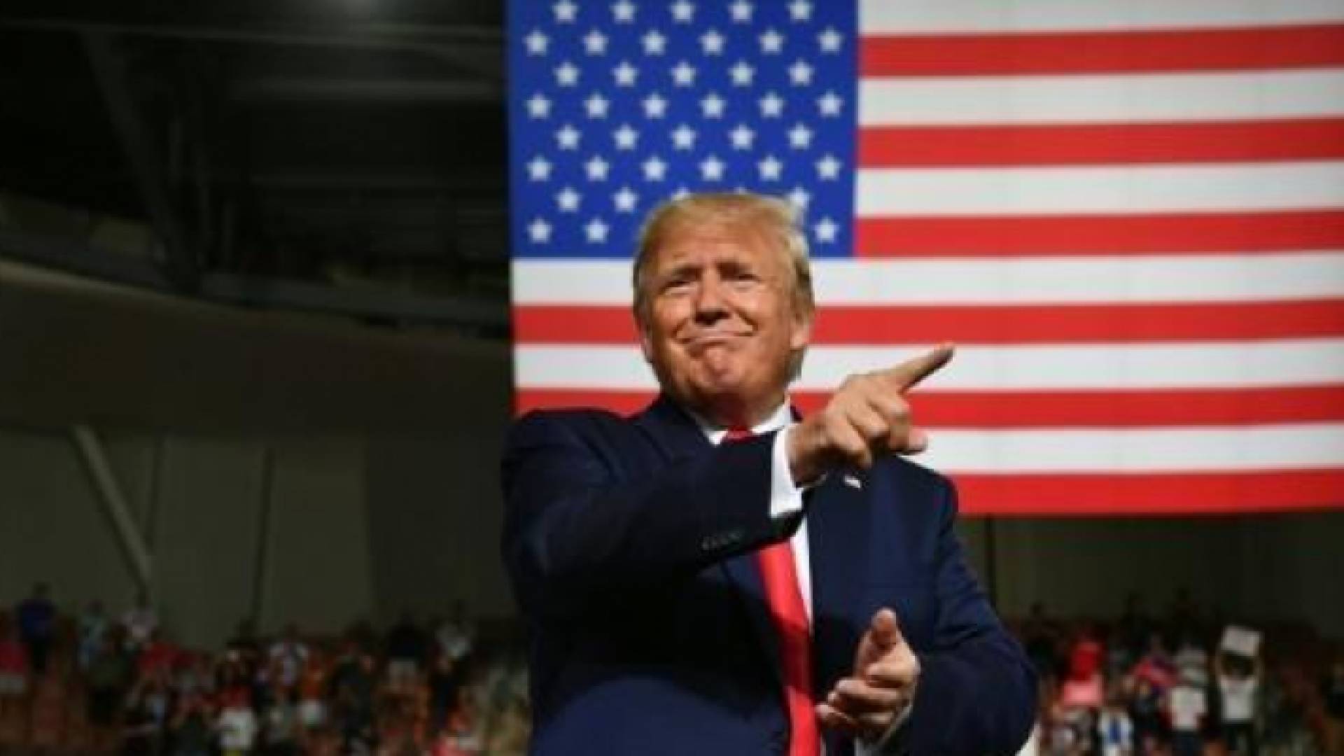 البيت الأبيض يدرس تخفيض الضرائب لتفادي الركو