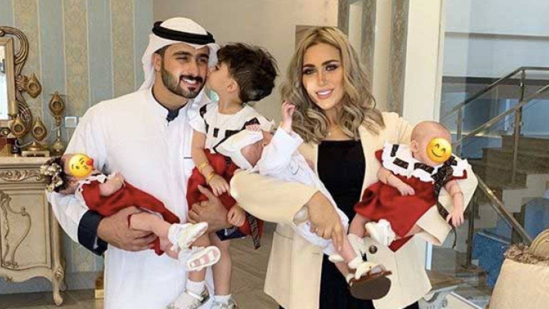 الدكتورة خلود وزوجها الاردني وابنائهما