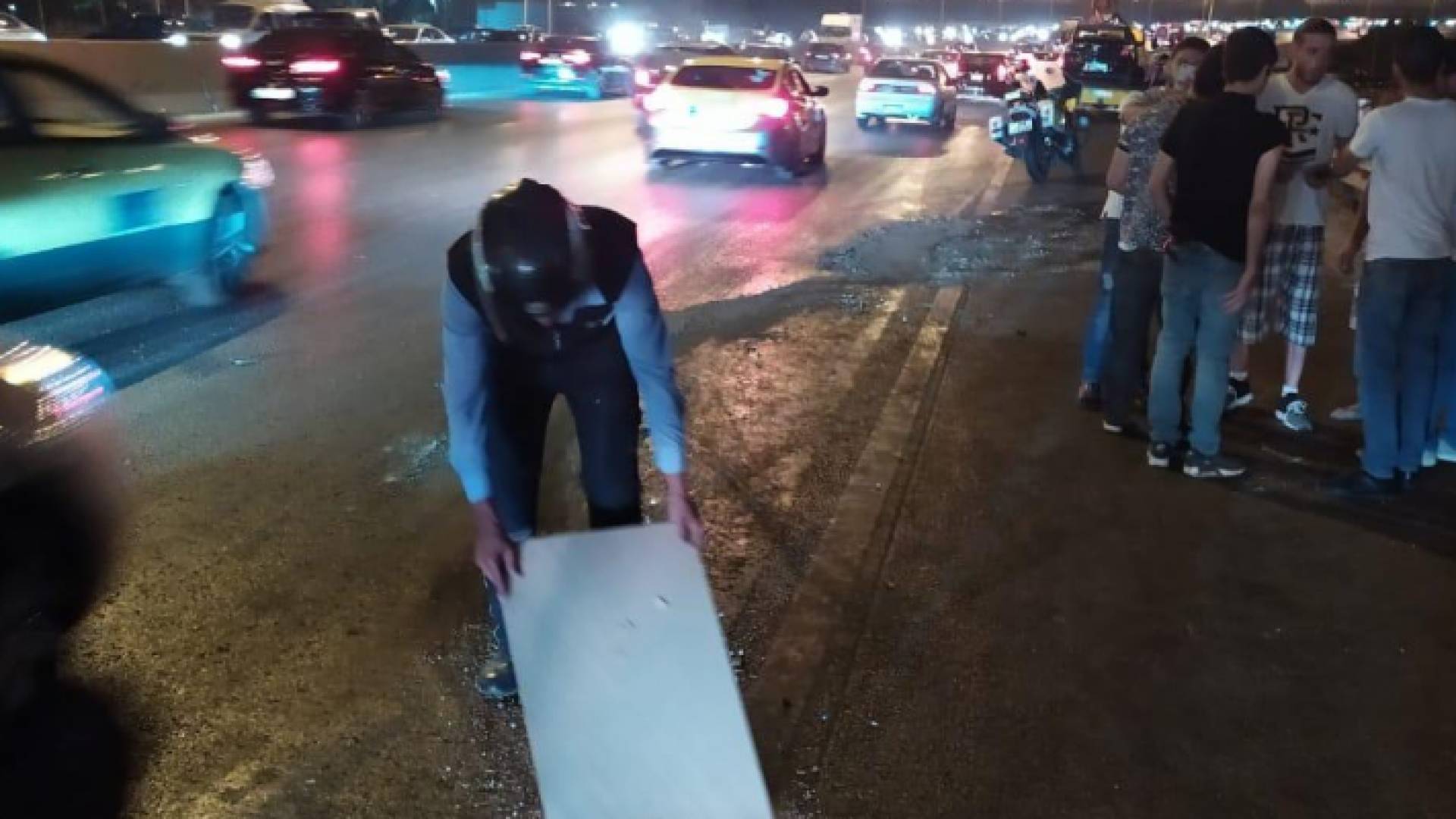 من موقع الحادث