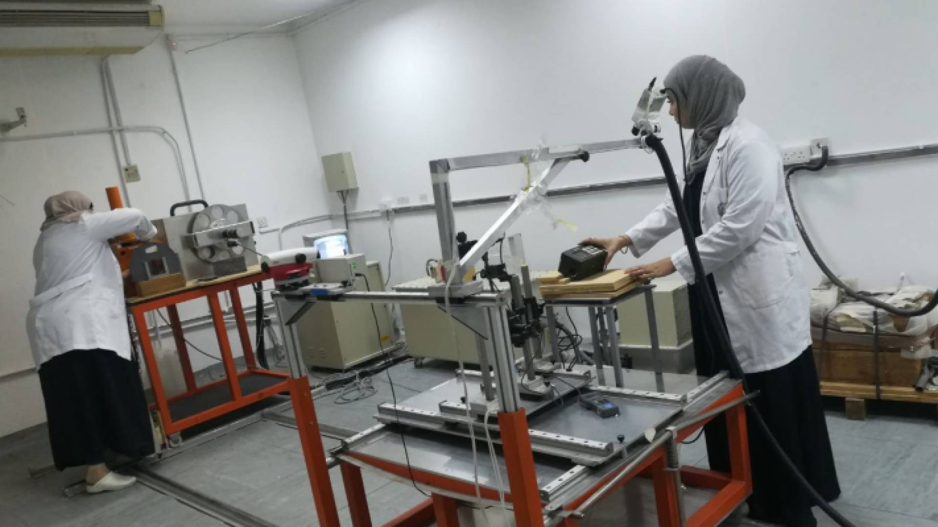 التدريب يشمل فيزياء المفاعلات وانتاج النظائر المشعة والتحاليل النووية ضمن حقل التنشيط النيوتروني