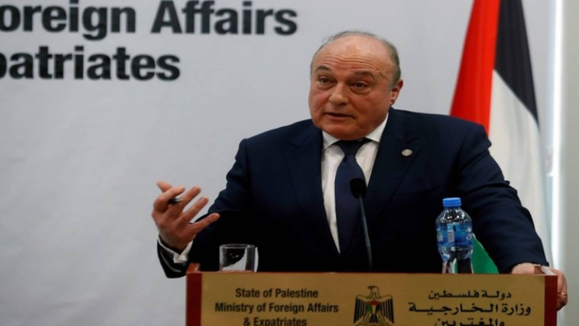 وزير المالية الفلسطيني السابق شكري بشارة