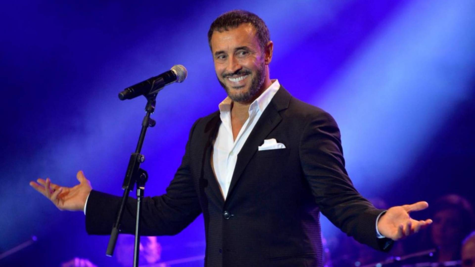 الفنان العراقي كاظم الساهر