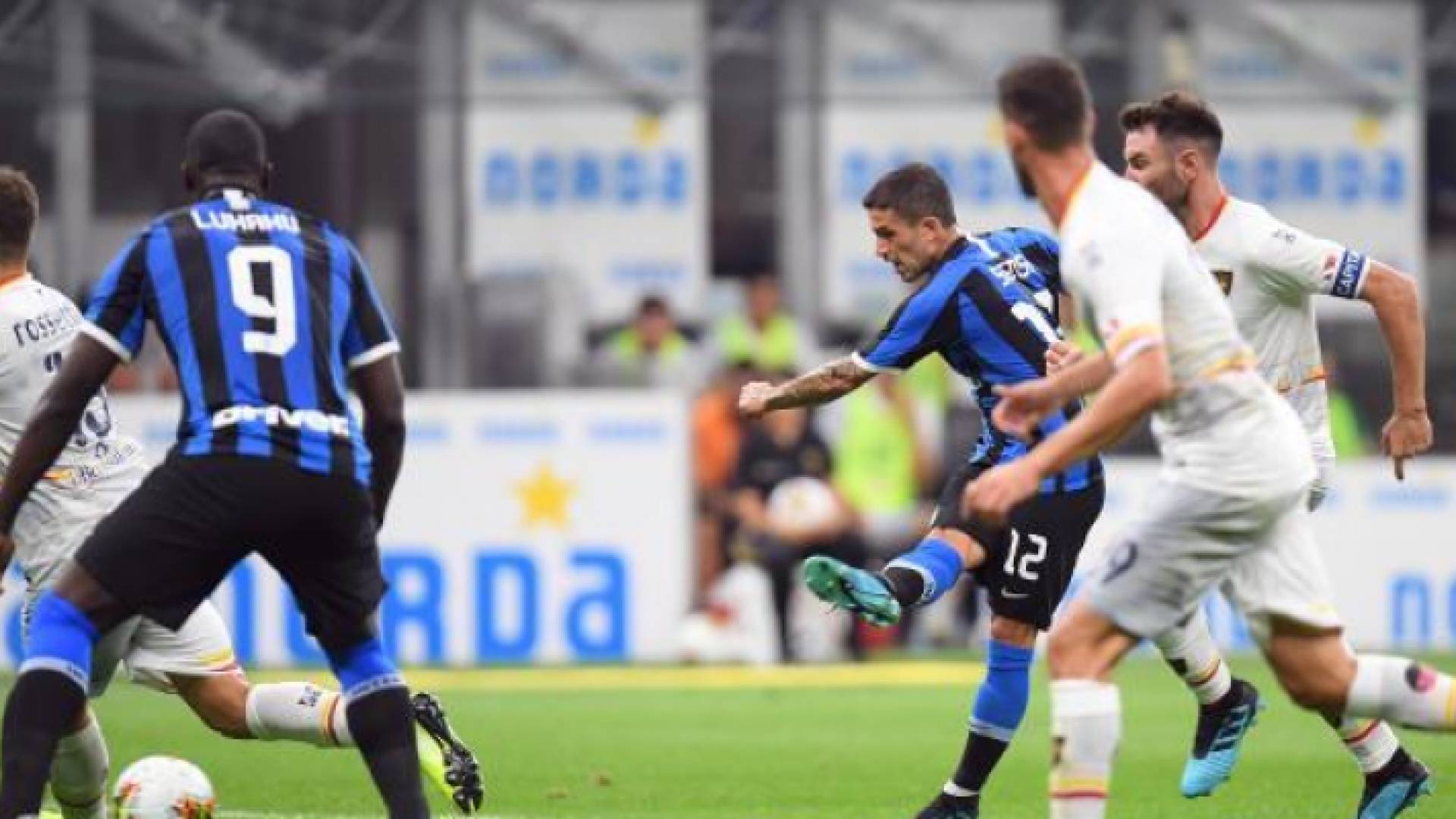 إنتر ميلان يدك ليتشي برباعية نظيفة