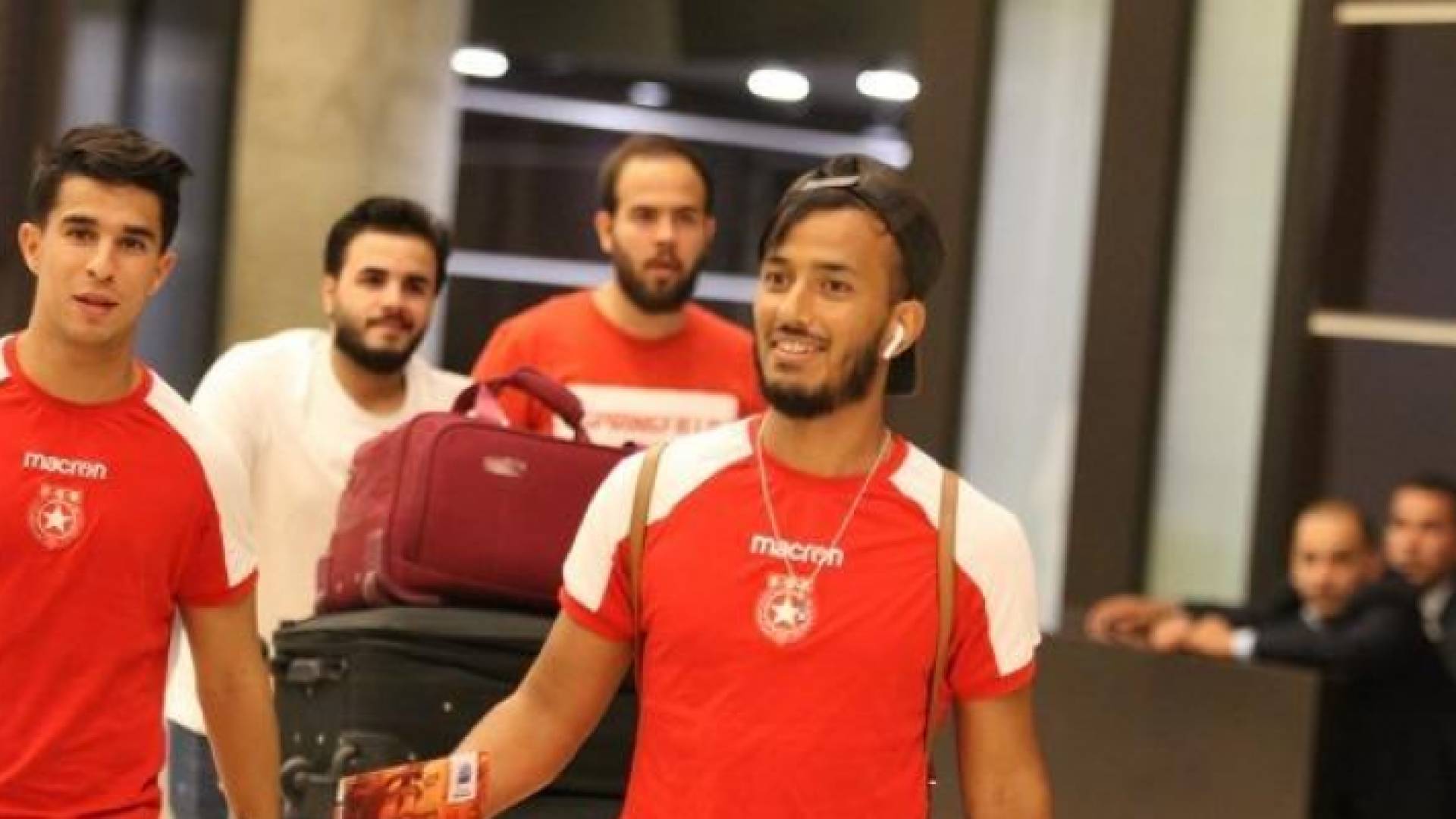 لاعبو النجم الساحلي