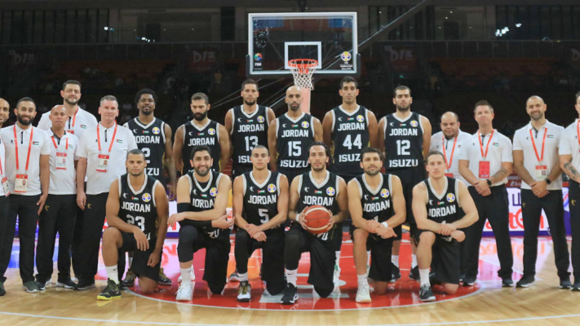 منتخب السلة