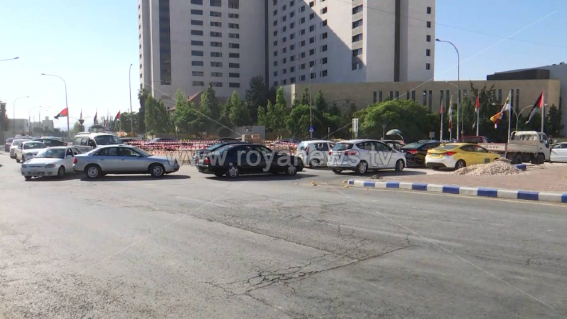 صور من ازالة الدوار الخامس