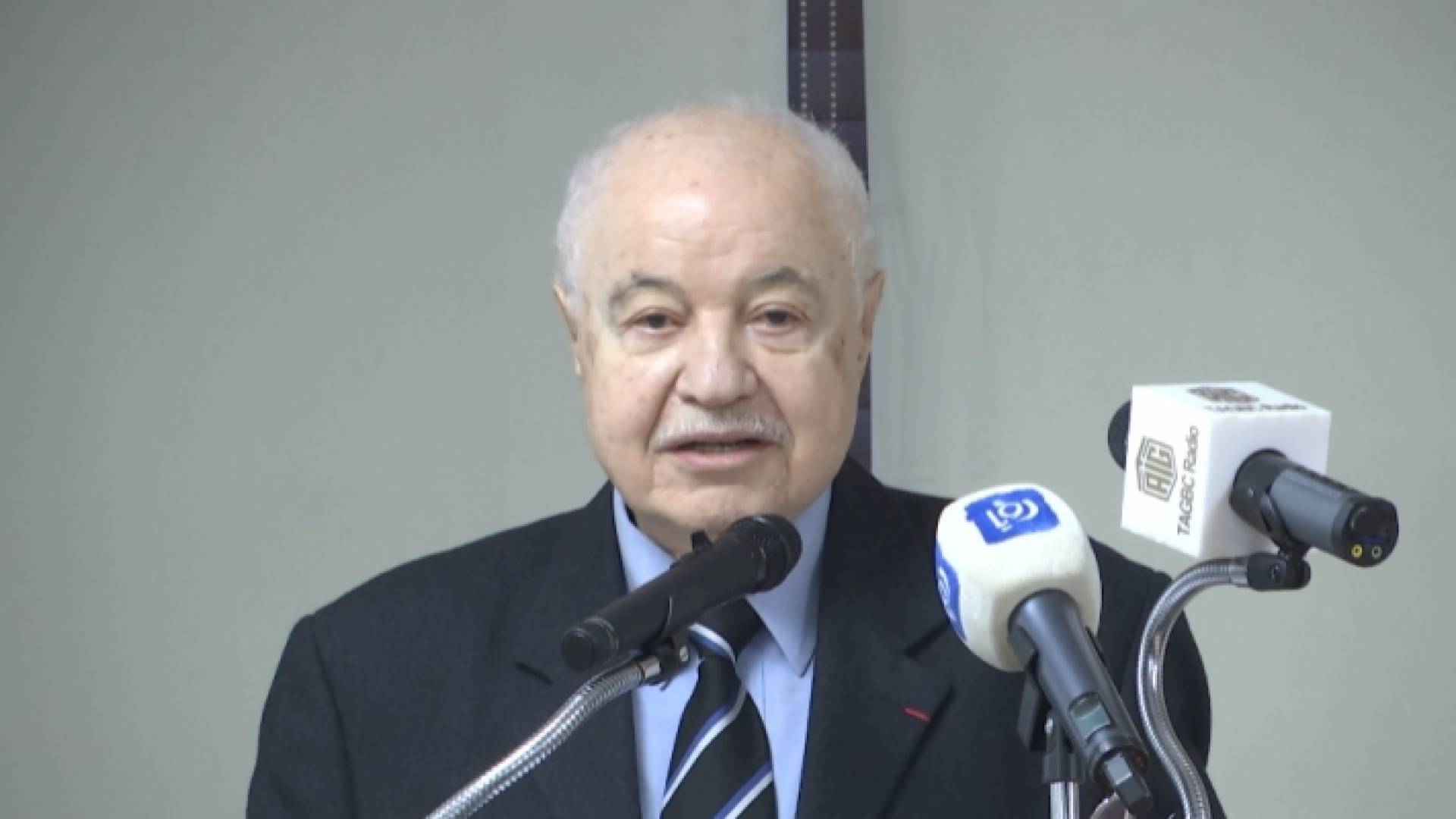 طلال ابو غزالة