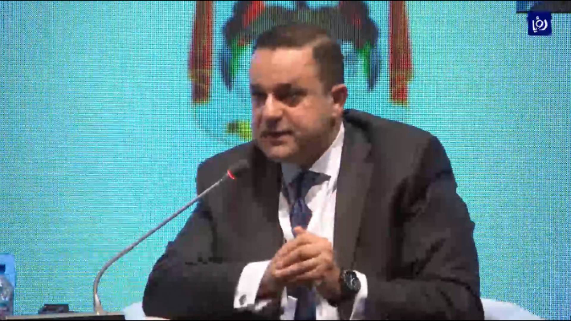 وزير التخطيط والتعاون الدولي محمد العسس