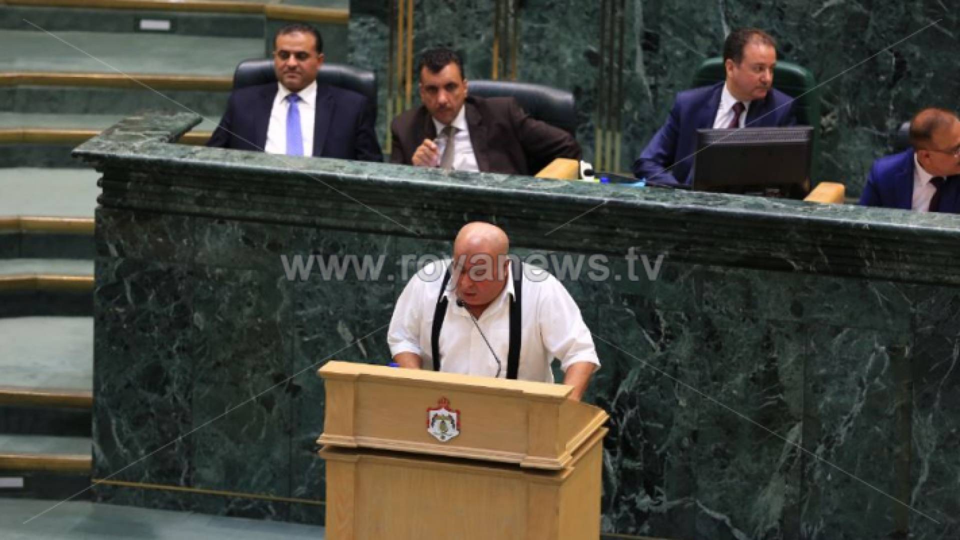 النائب خليل عطية