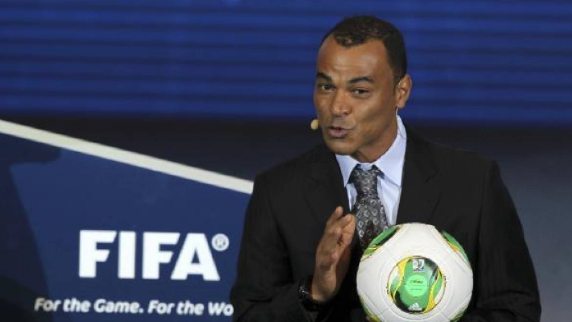 النجم البرازيلي كافو