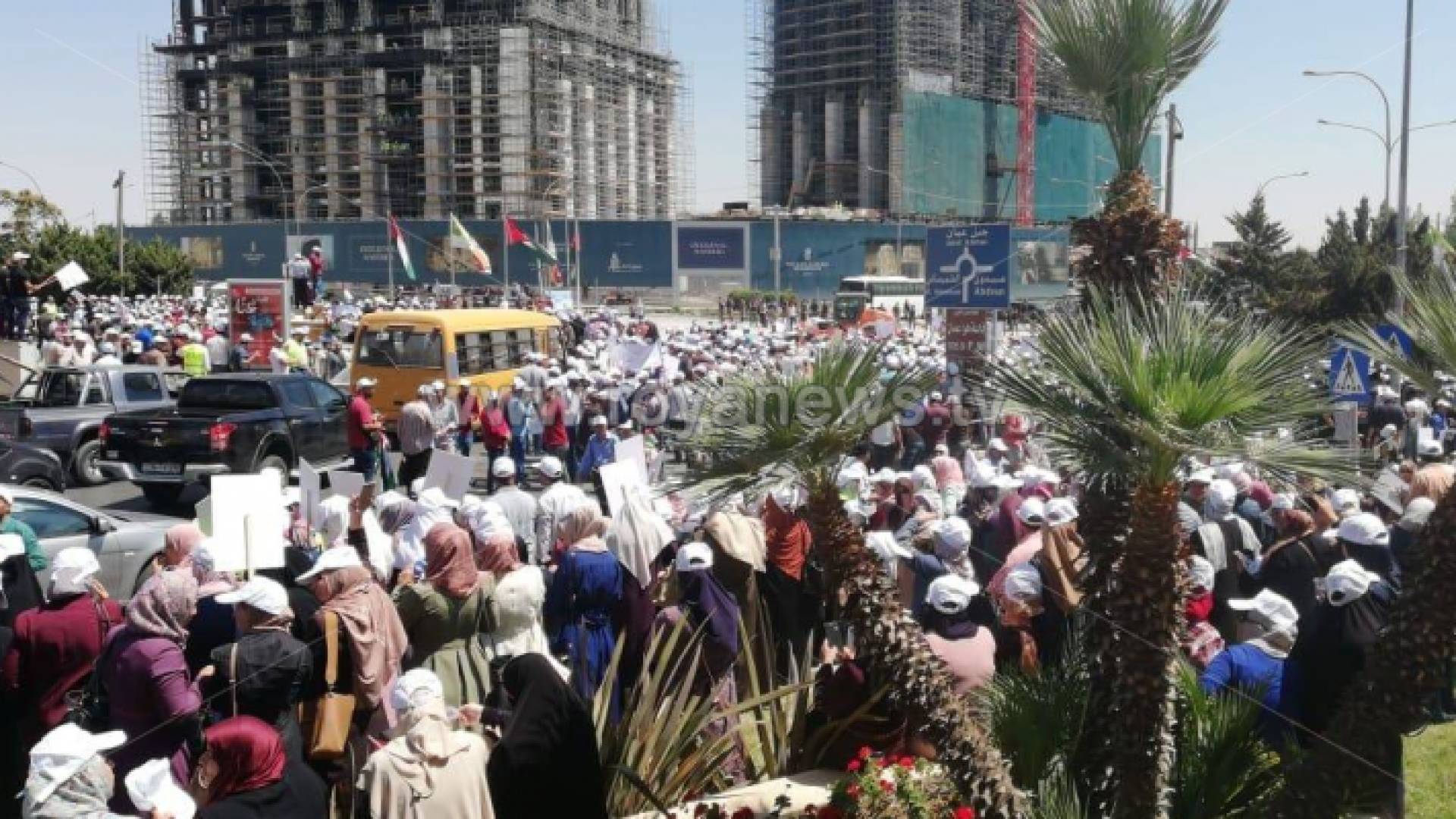 من الوقفة الاحتجاجية