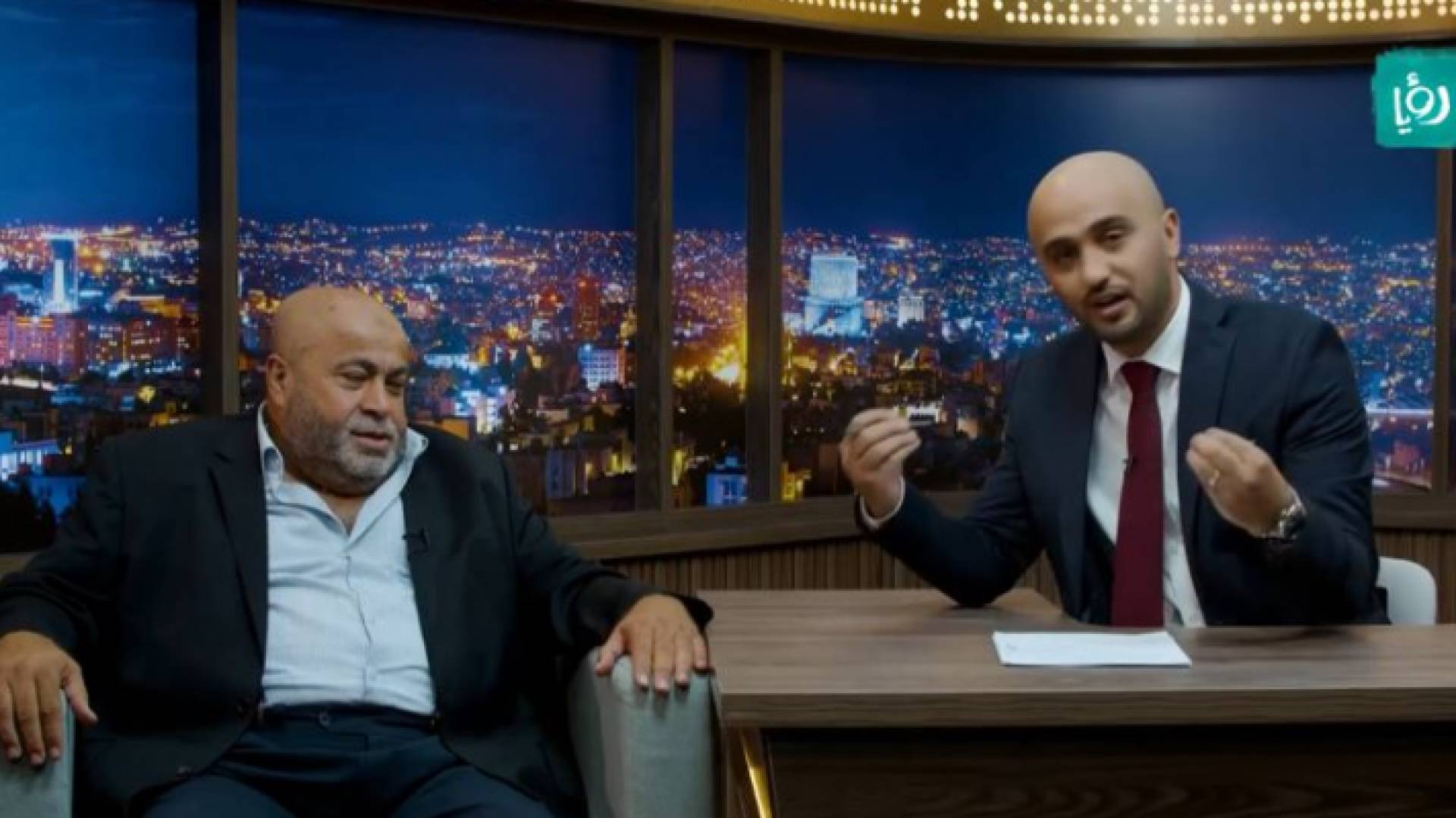 النائب خليل عطية يقول إن الحكومة" كربجت" الشارع الأردني