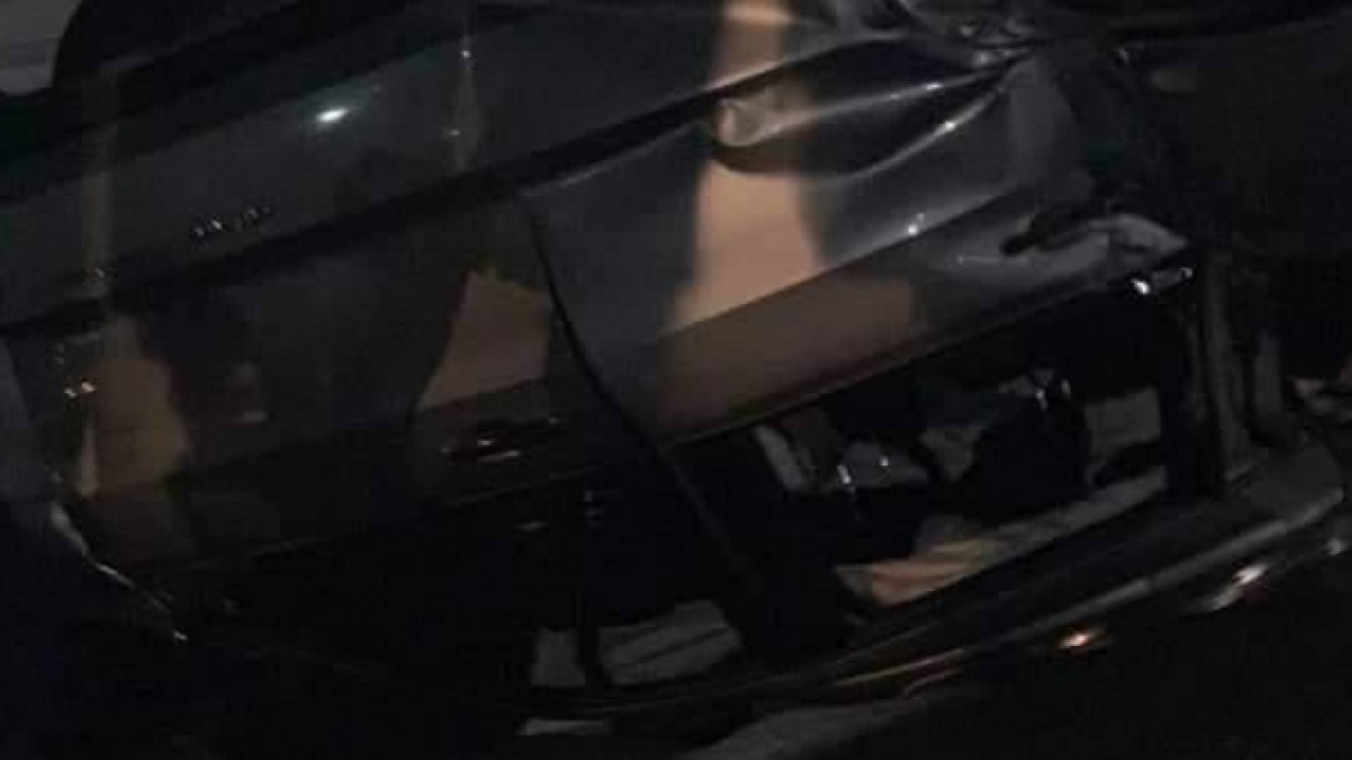 انقلاب سيارة الفنان المصري حكيم