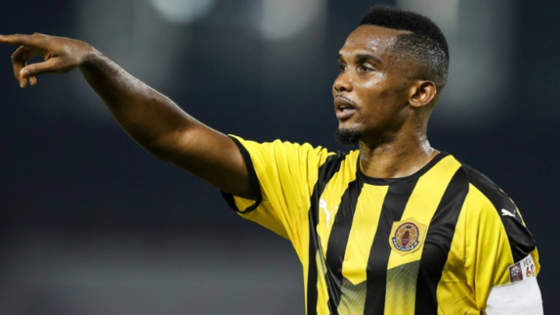 النجم الكاميروني صامويل إيتو