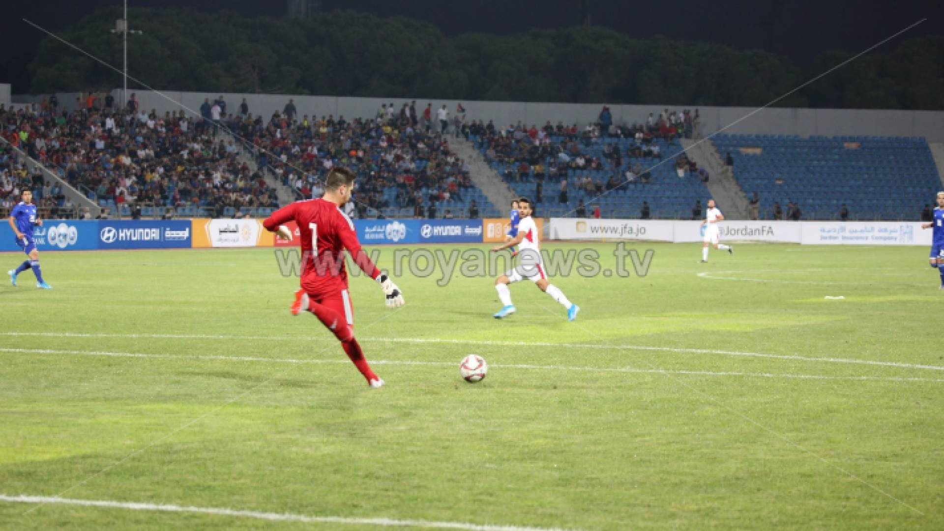 يستعد النشامى لملاقاة منتخبي الكويت ونيبال الشهر المقبل ضمن منافسات التصفيات الآسيوية المزدوجة