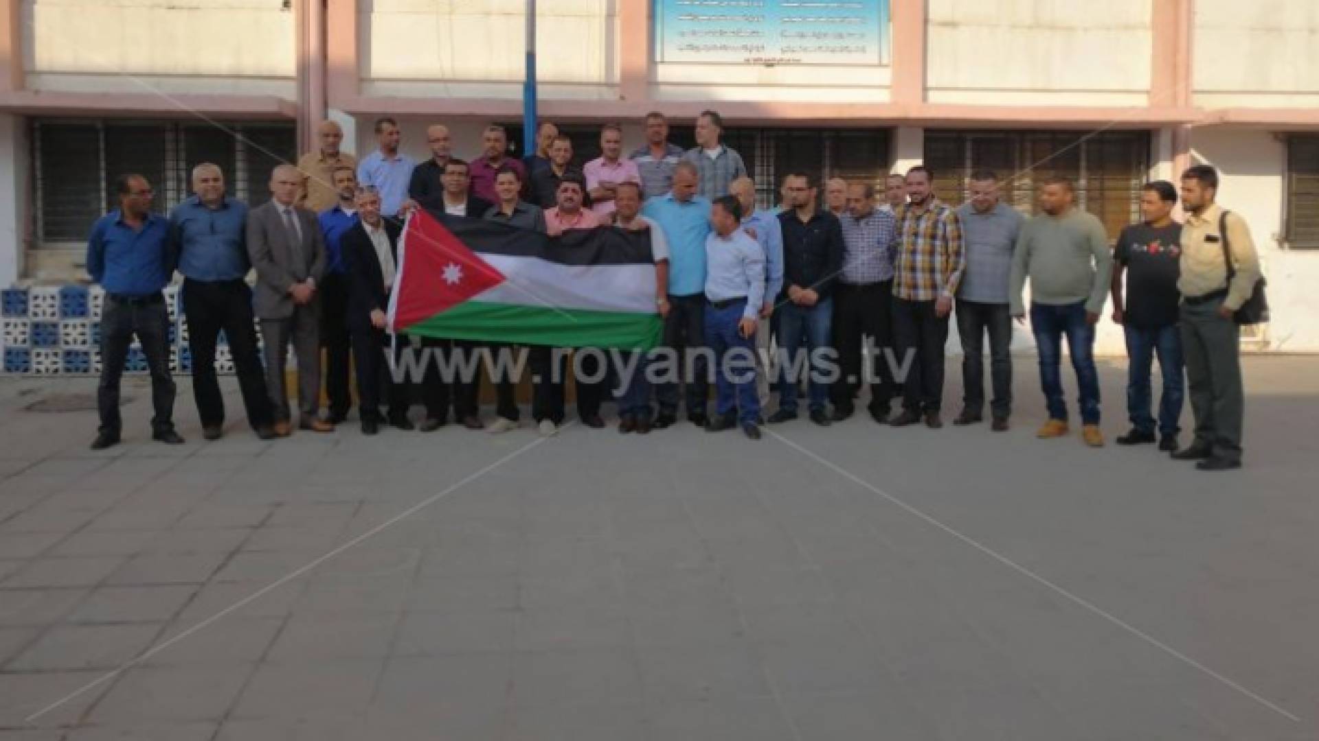 من اضراب المعلمين