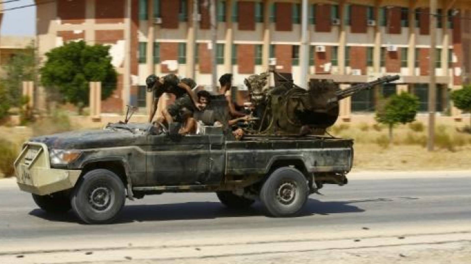 الأمم المتحدة تمدد لعام تفويض بعثتها في ليبيا