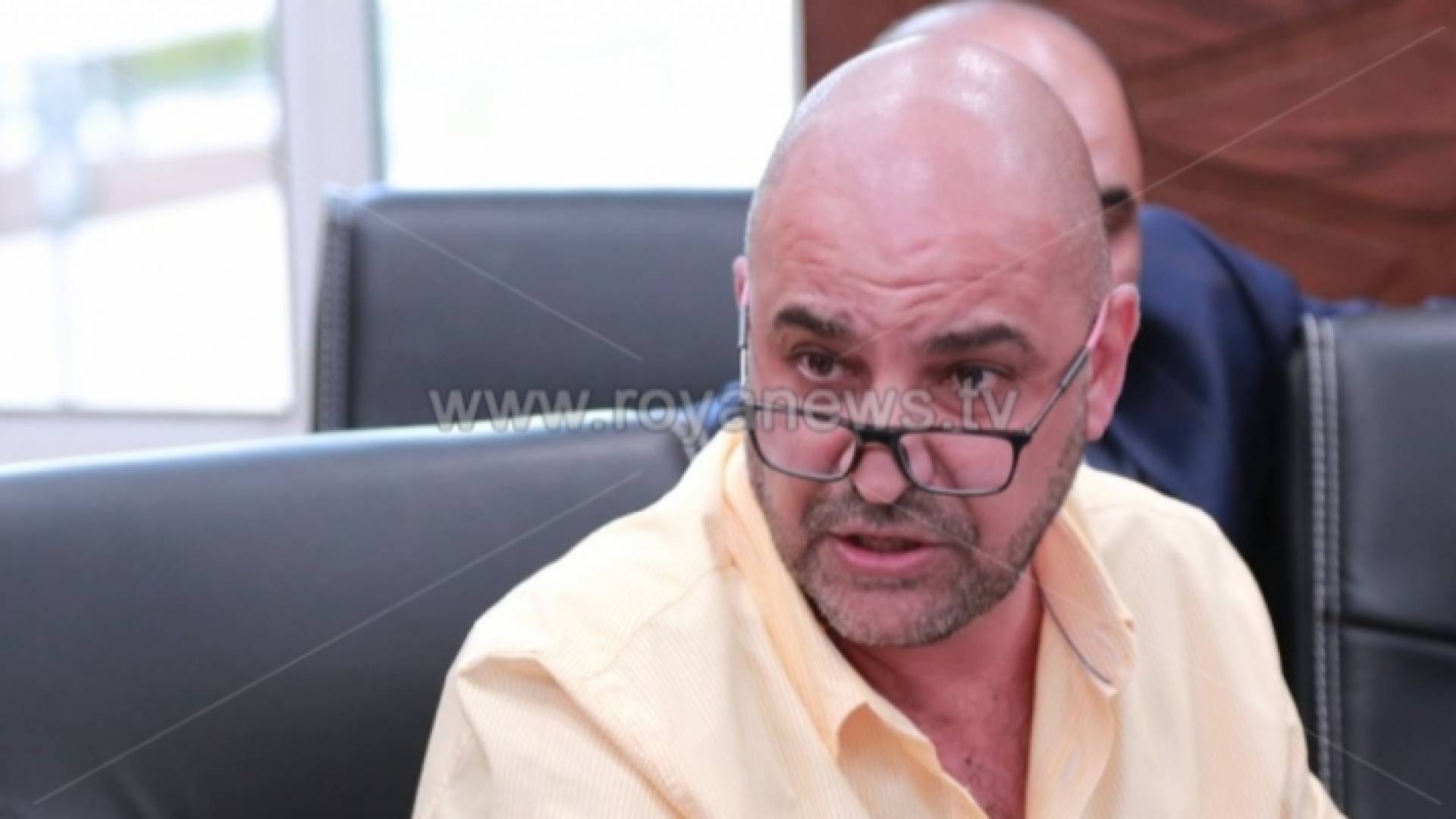 النائب طارق خوري