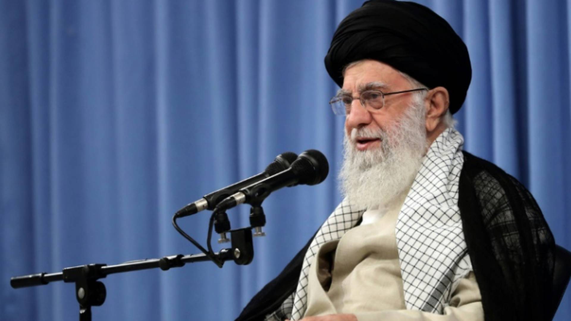 المرشد الأعلى للجمهورية الإسلامية آية الله علي خامنئي