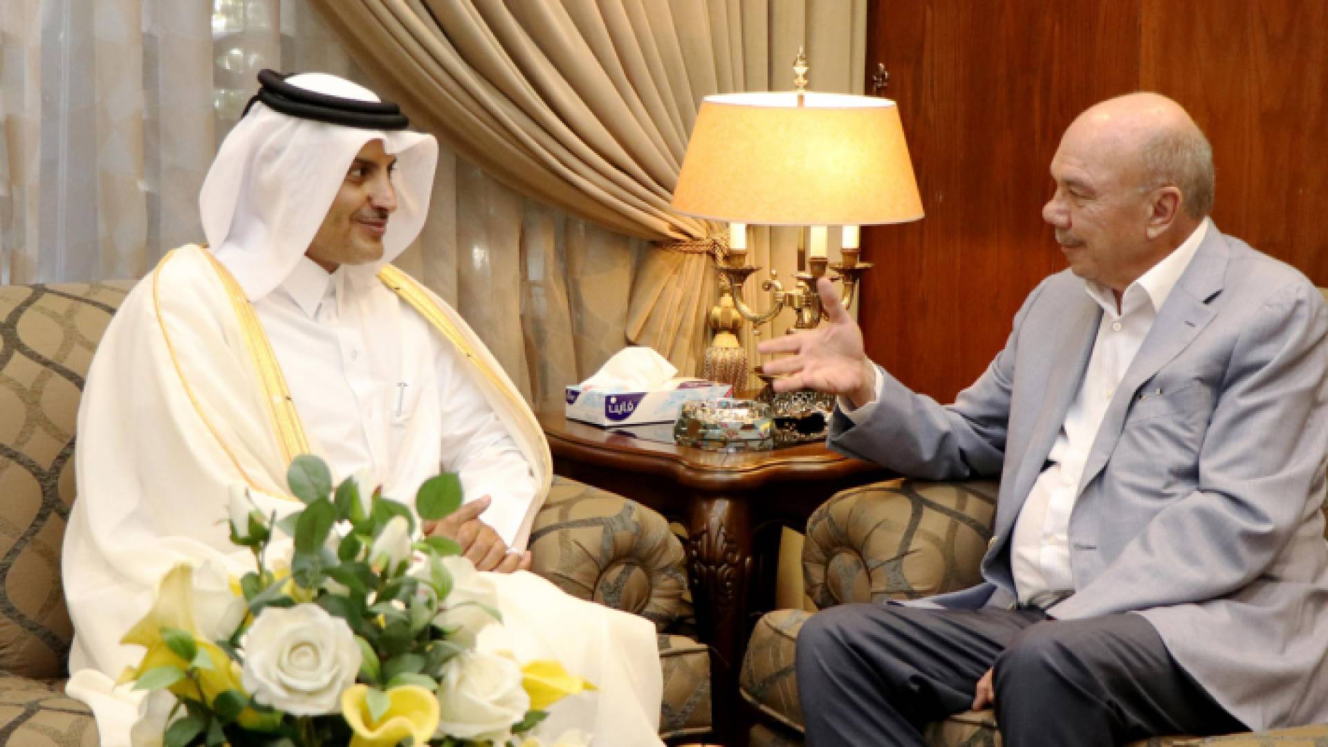 رئيس مجلس الاعيان يستقبل السفير القطري