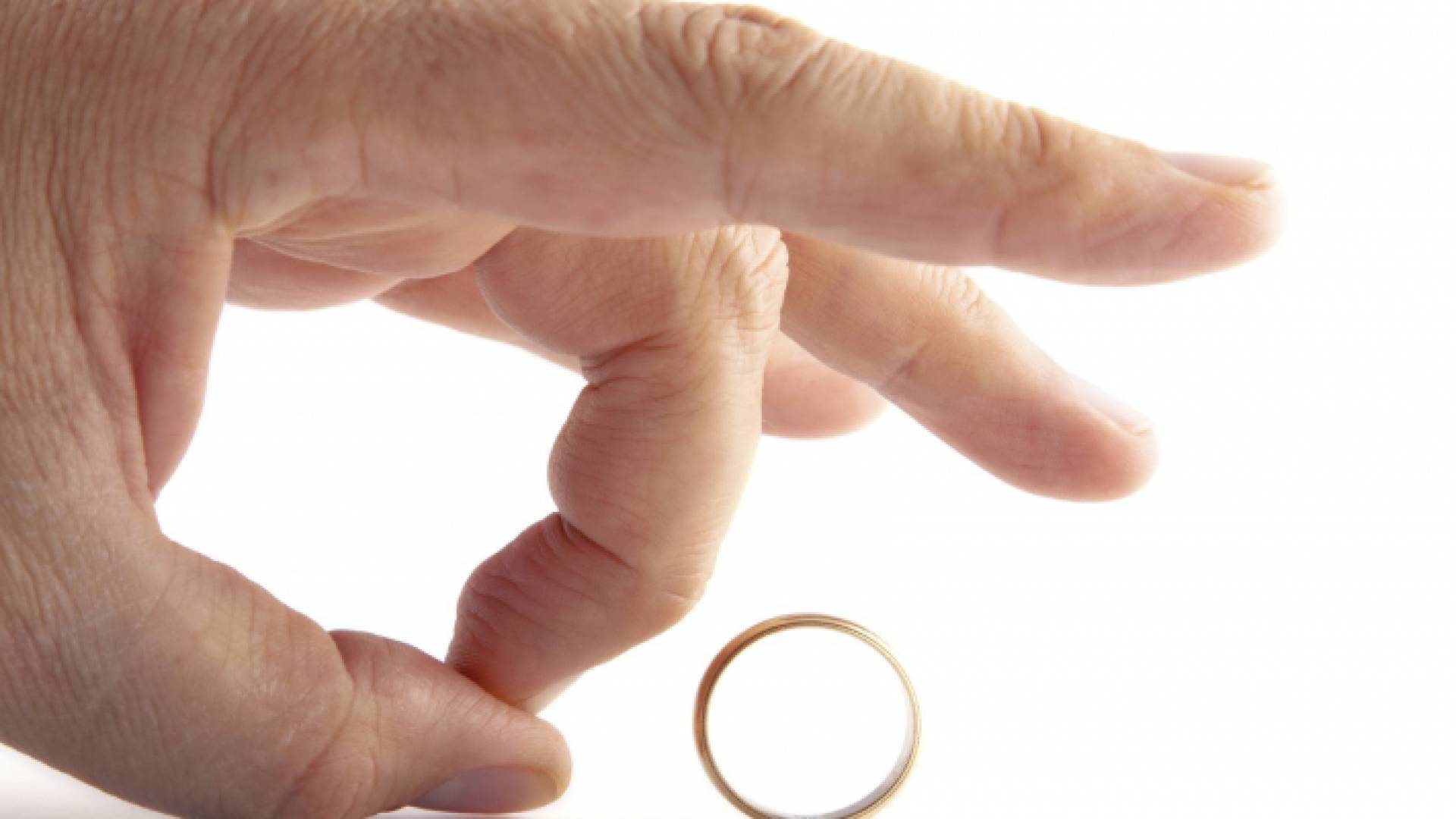 الزوجة مريضة نفسيا