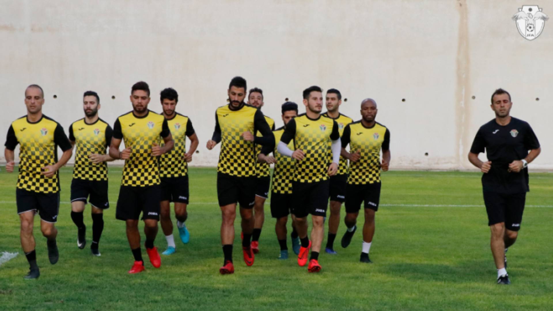 من التدريبات - اتحاد كرة القدم