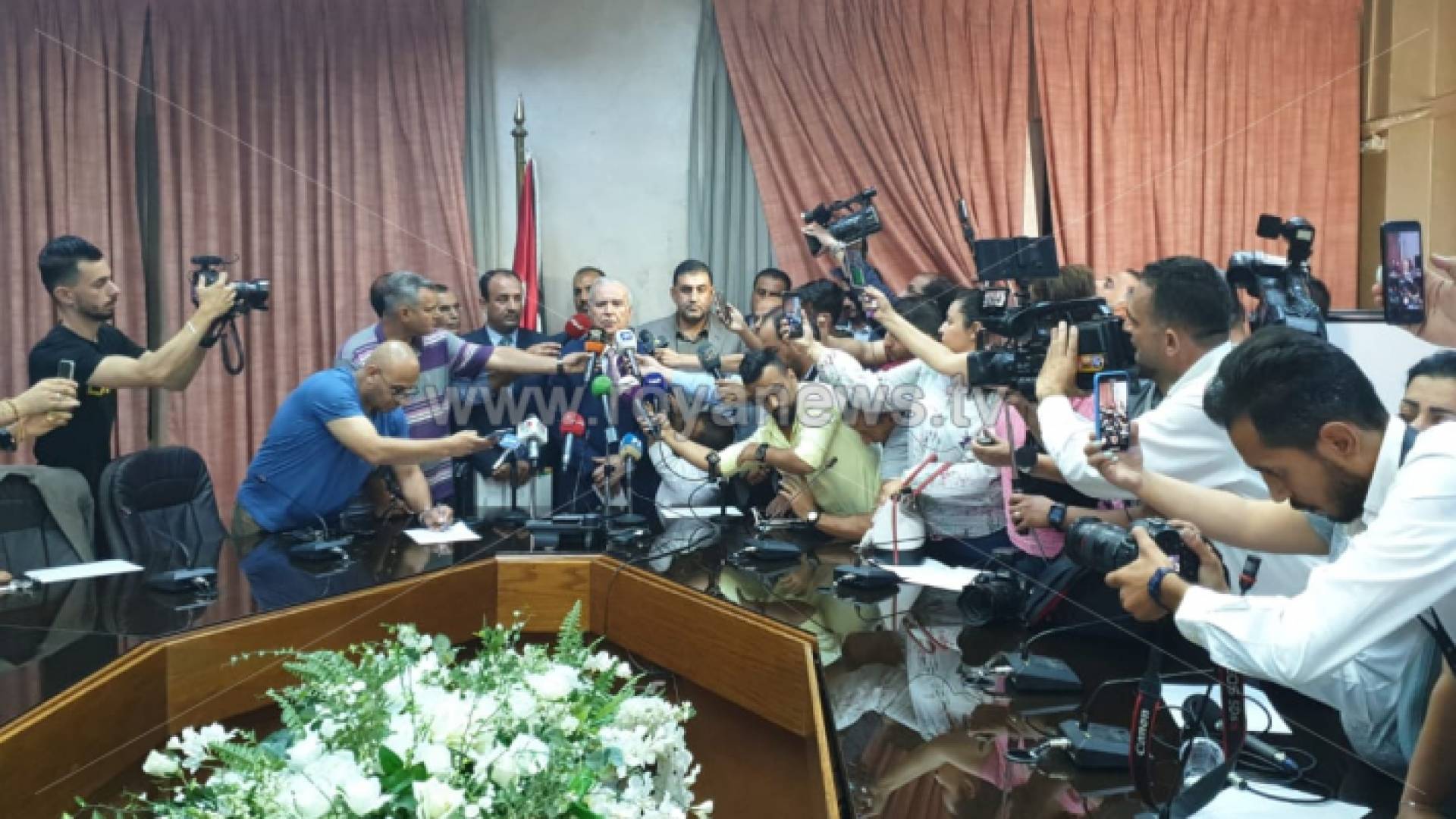 من الاجتماع مع وزير التربية والتعليم