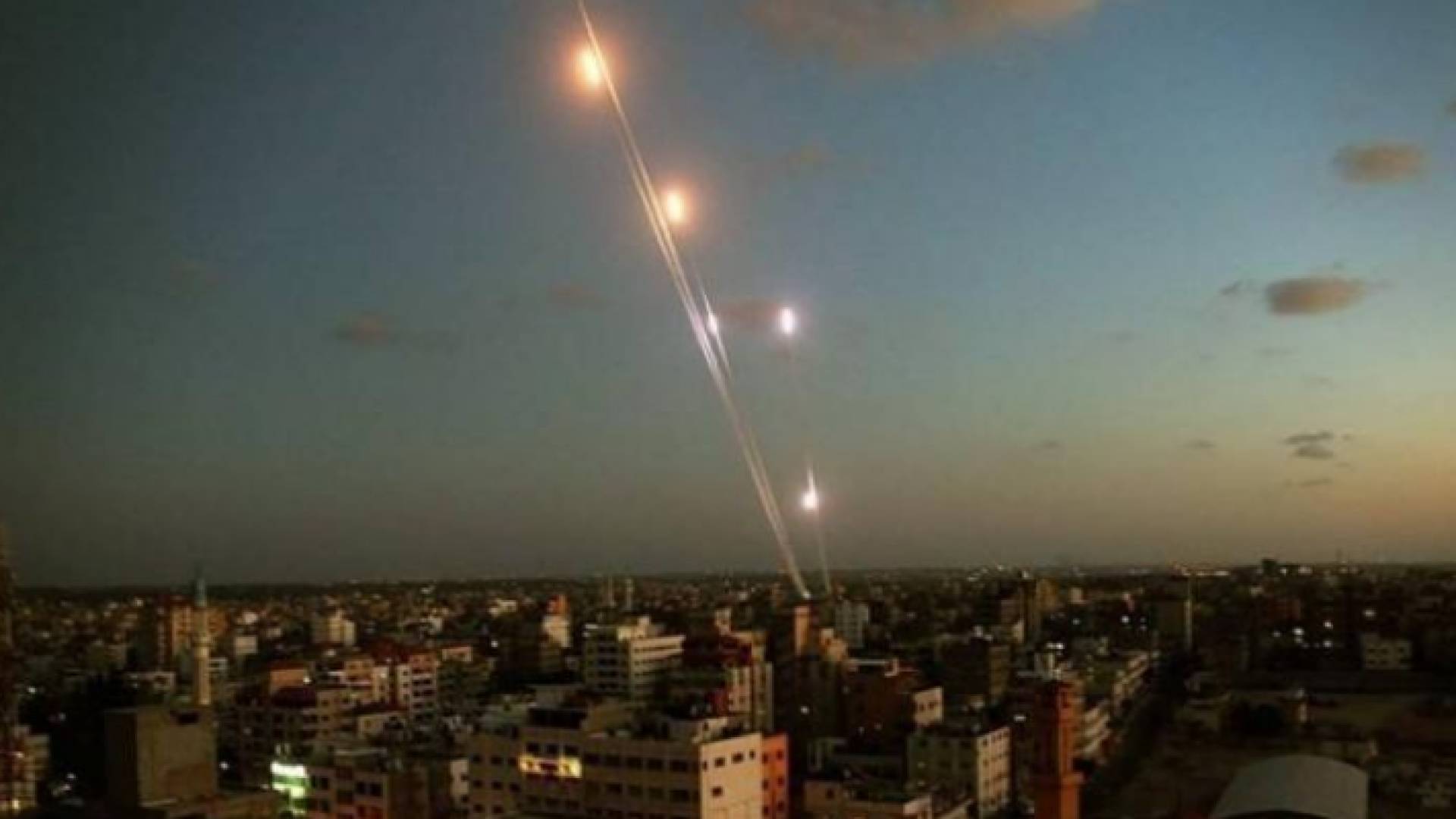 صفارات الإنذار تنطلق في مستوطنات غلاف غزة