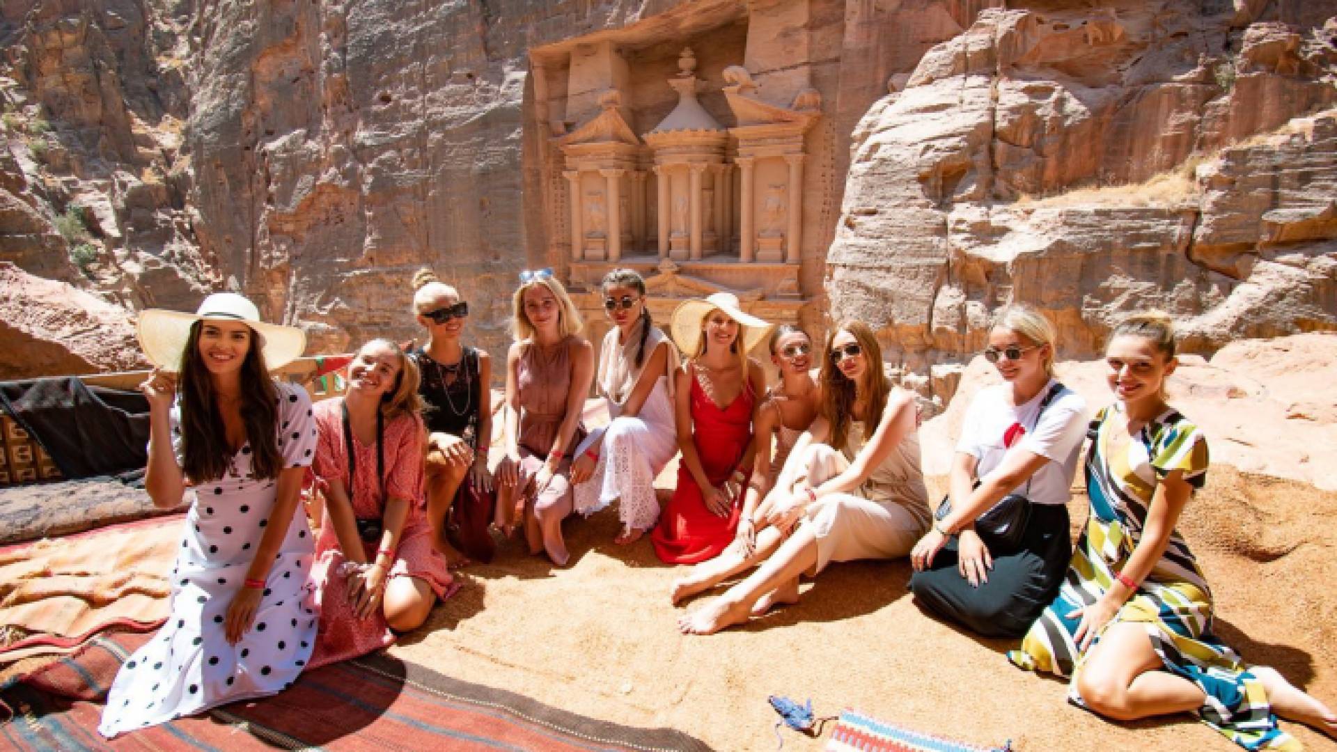 ملكات الجمال