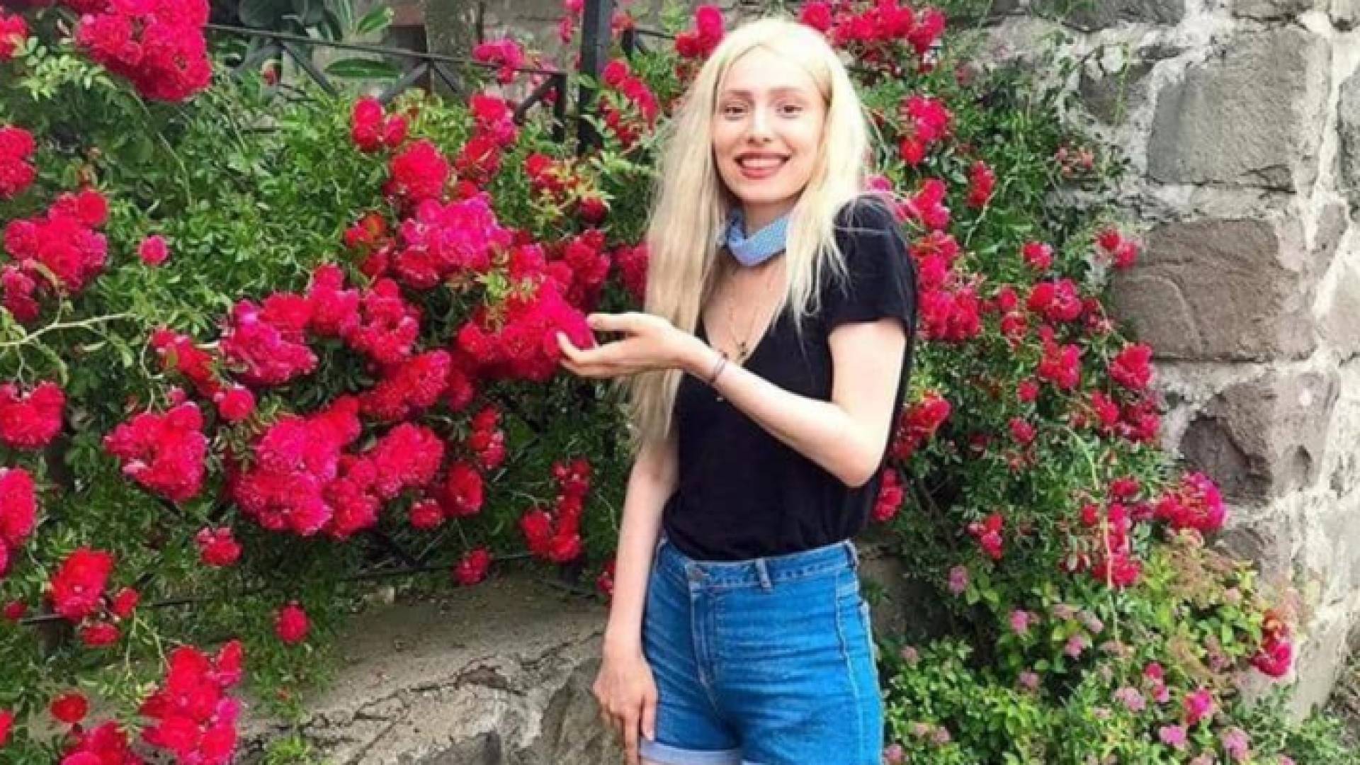 الشابة نسليكان تاي