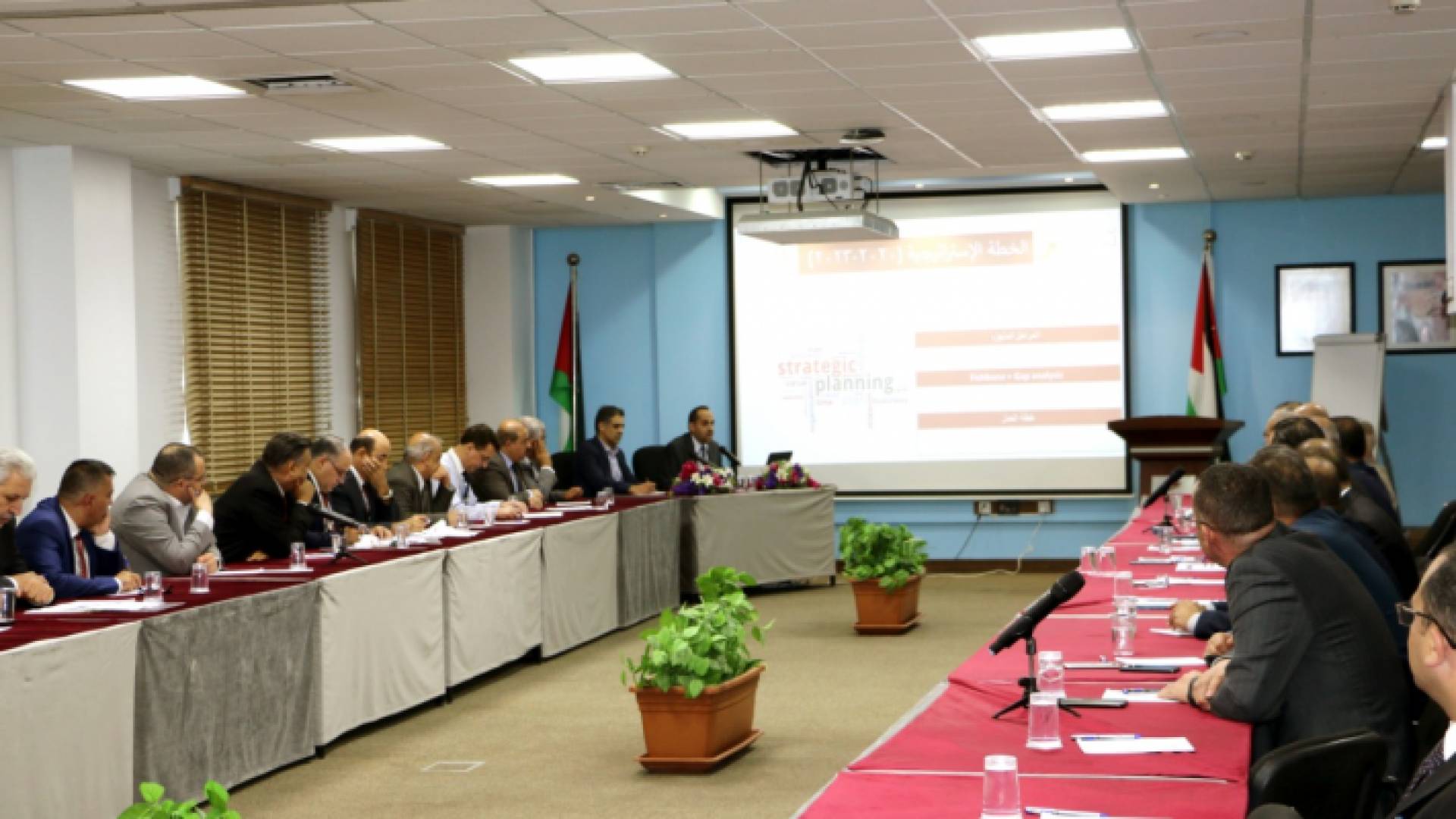 جانب من ورشة الضمان