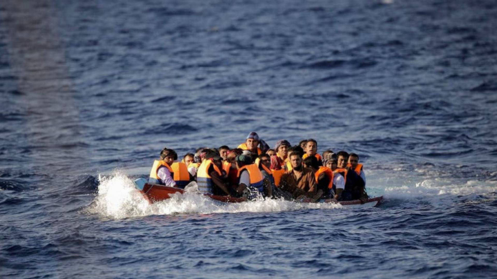 قوارب المهاجرين