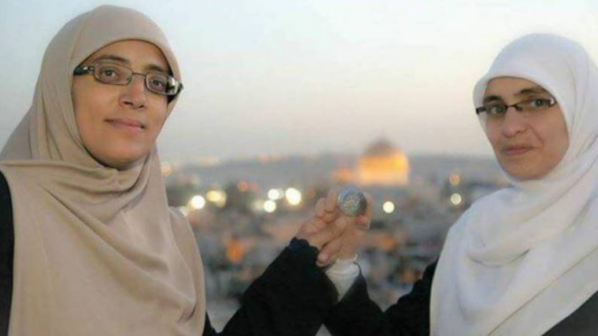 هنادي الحلواني، وخديحة خويص