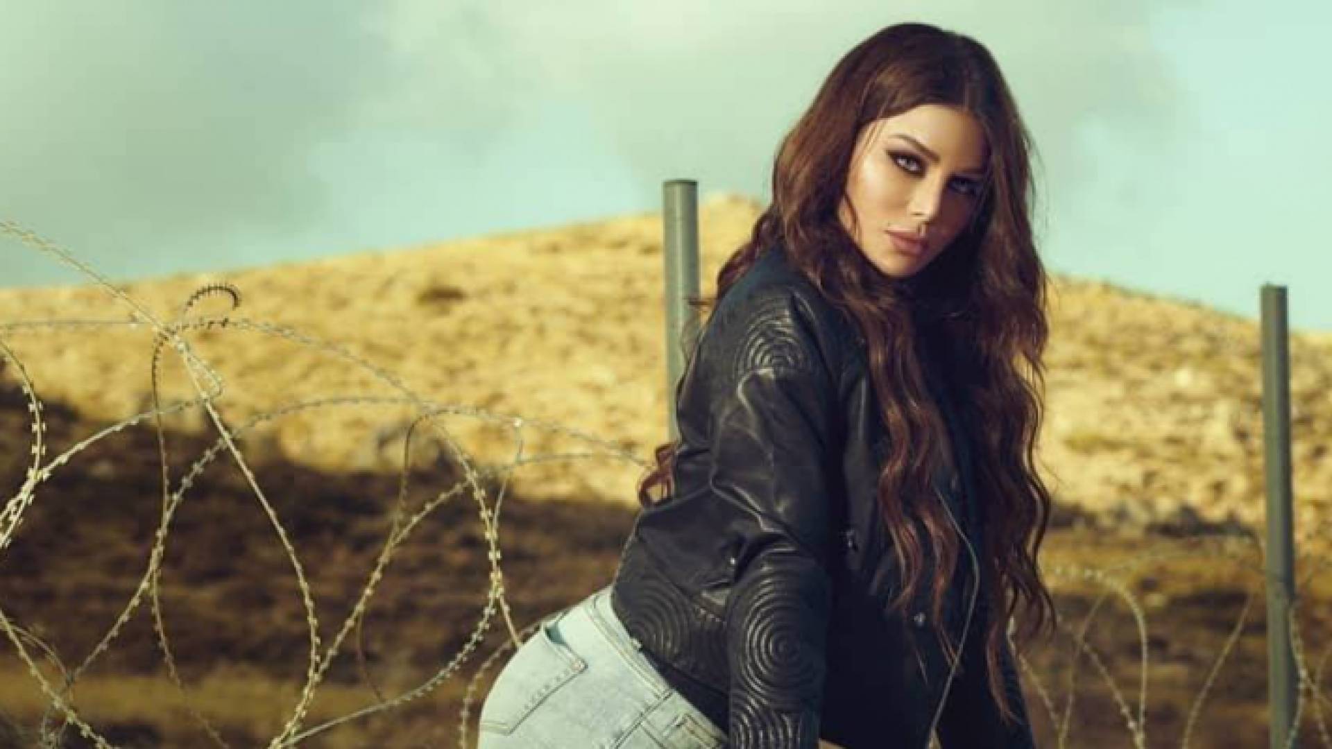 الفنانة اللبنانية هيفاء وهبي