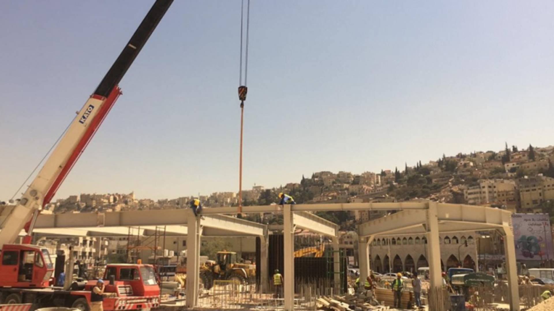 من منطقة محطة الركاب في شارع عمر مطر