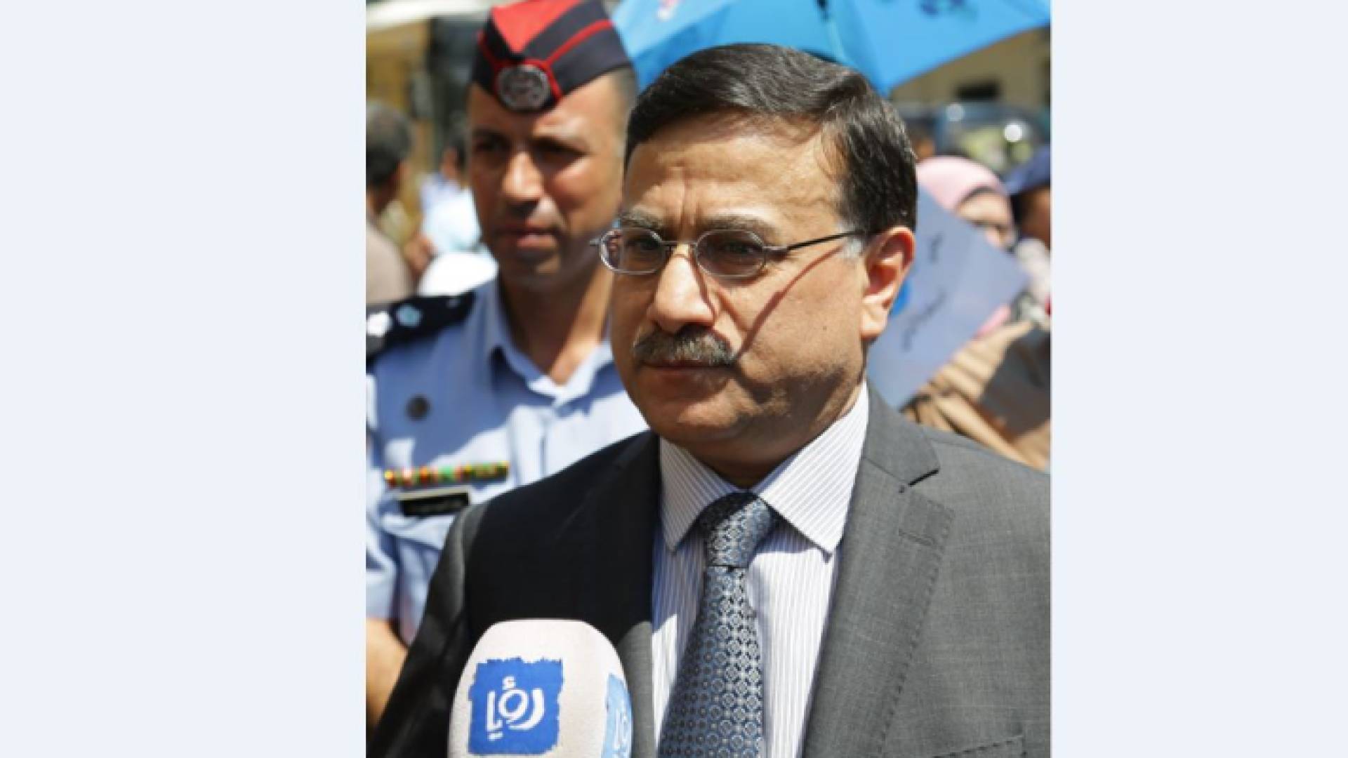 وزير المالية عز الدين كناكرية