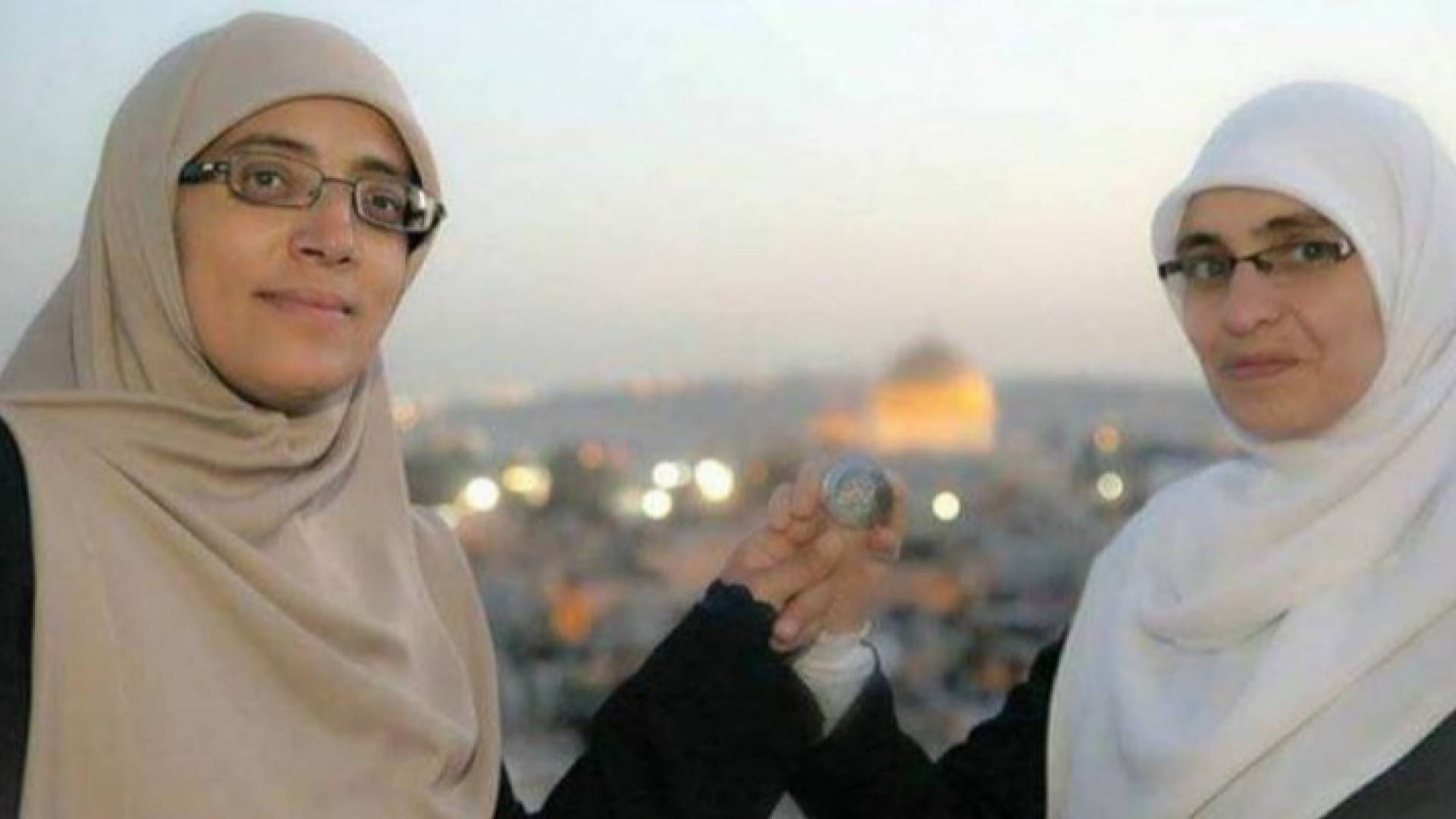 هنادي الحلواني، وخديحة خويص